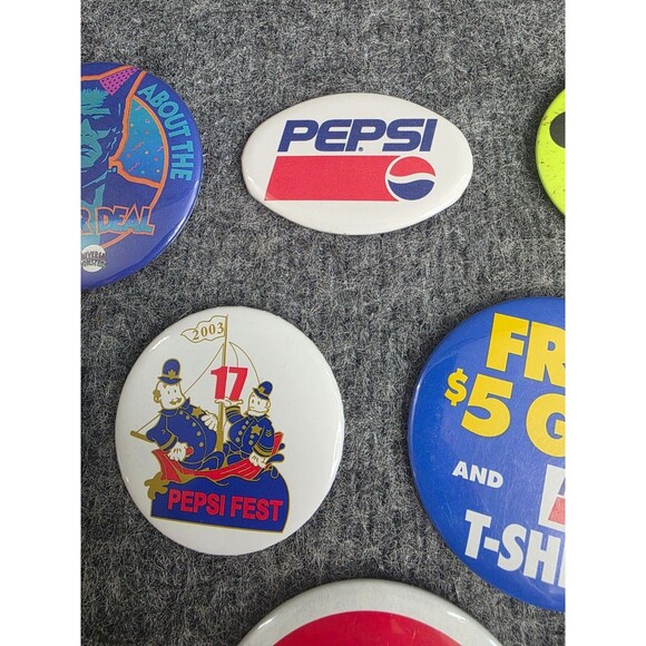 Vintage Pepsi Promotional Pinback Buttons Lot - Picture 4 of 7
